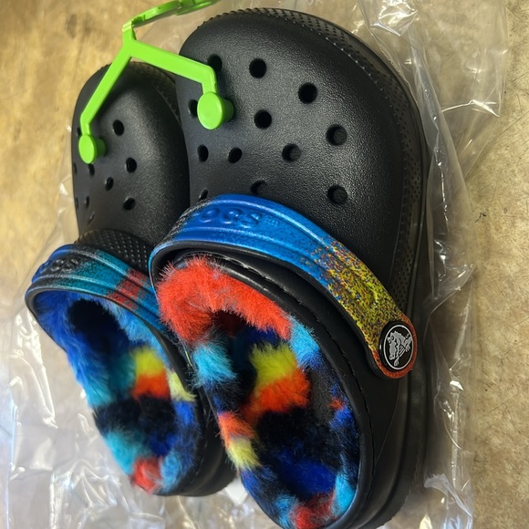 Kids CROCS - Picture 2 of 3